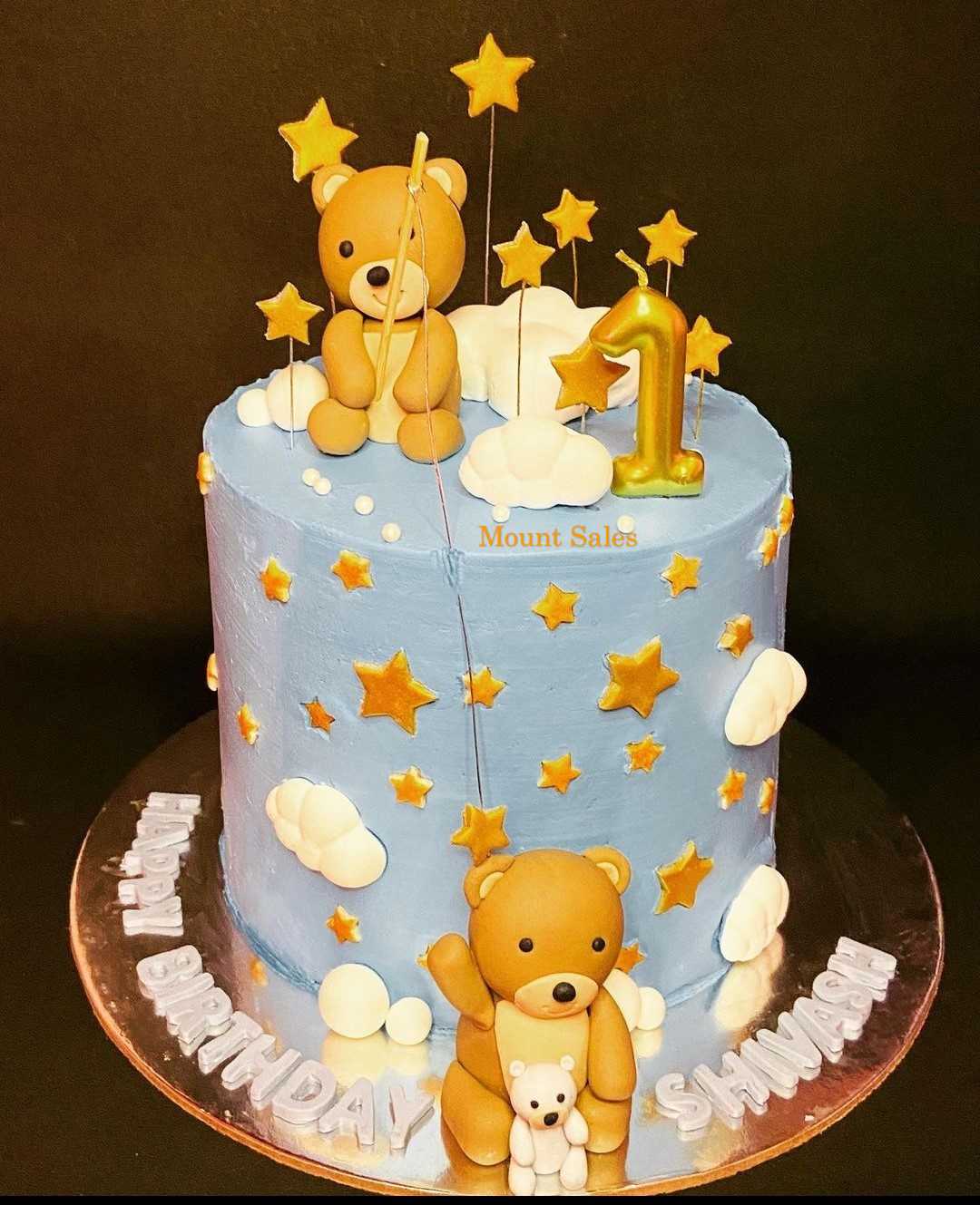 Premium RED N White Velvet Cake